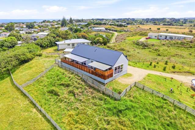 2ha+ lifestyle close to town