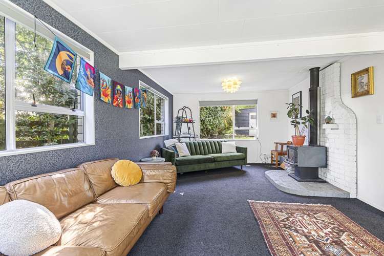 1138 South Road Oakura_10