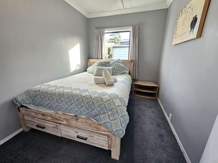 7 Kowhai Street Kaka Point_6