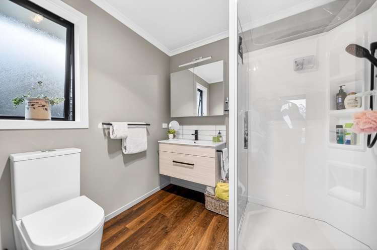 27 Craigmillar Street Solway_19