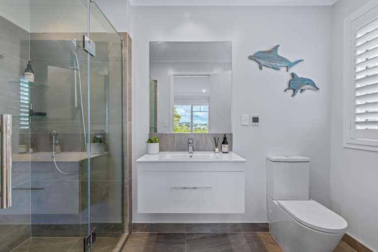 134 Arran Point Parade Orewa_20