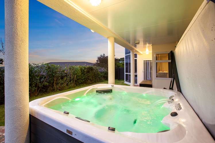 6 Iona Place Papakowhai_42
