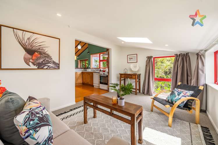 6 Sarah Way Crofton Downs_18