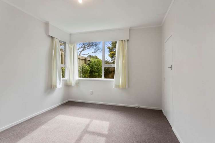 33 Castleton Street Birkdale_12