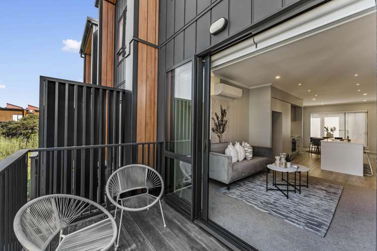 5/35 Marine Parade Hobsonville Point_10