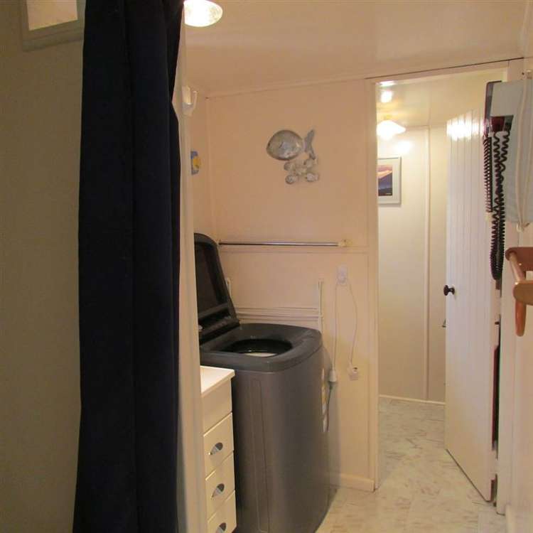 16 Stuart Street Lake Kaniere_8