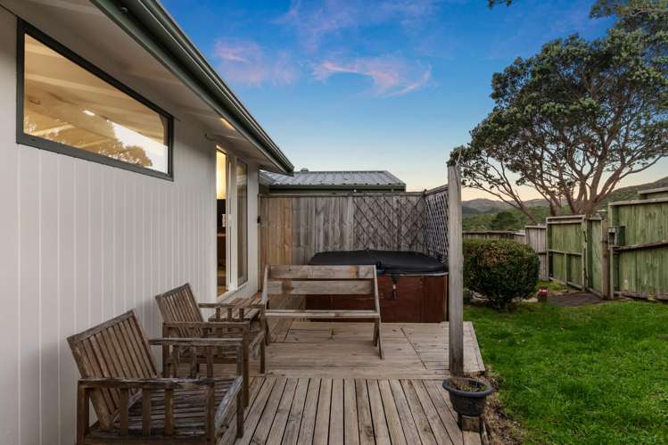 84 Thurleigh Grove Karori_27