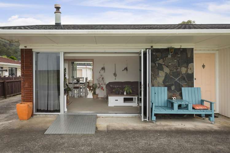 435 Fergusson Drive Thames_25