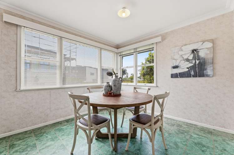24 Levers Road Matua_5