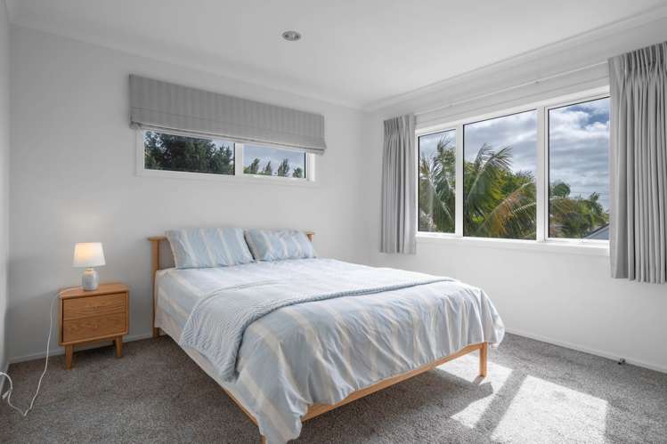 14A Hauraki Crescent Pinehill_16