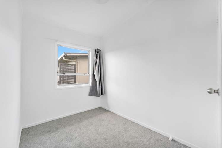 5/68 Olsen Avenue_5