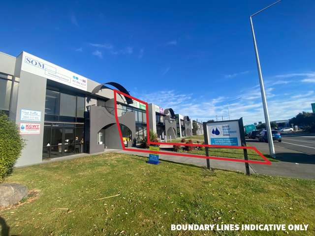 2/1008 Ferry Road Ferrymead_1