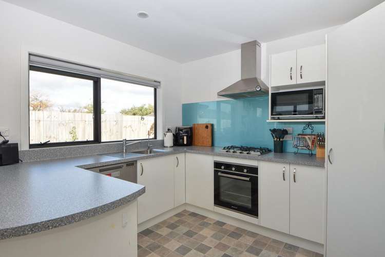 37 Ashmore Park Road Carterton_4