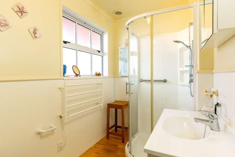 16 Huia Street Waikawa Picton_16