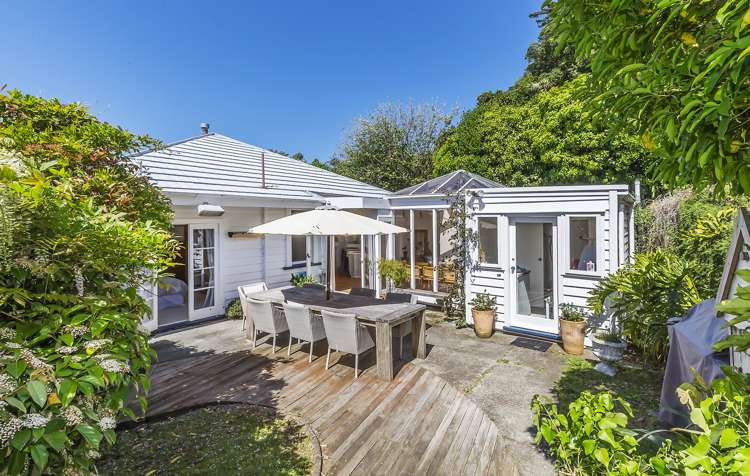 225 Marine Parade Seatoun_16