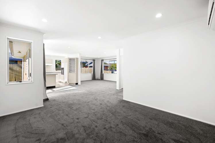 11 Chancery Close Hamilton East_14