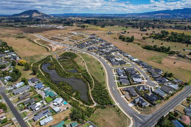 2/99 Sierra Place, Frontier Estate Te Awamutu_3