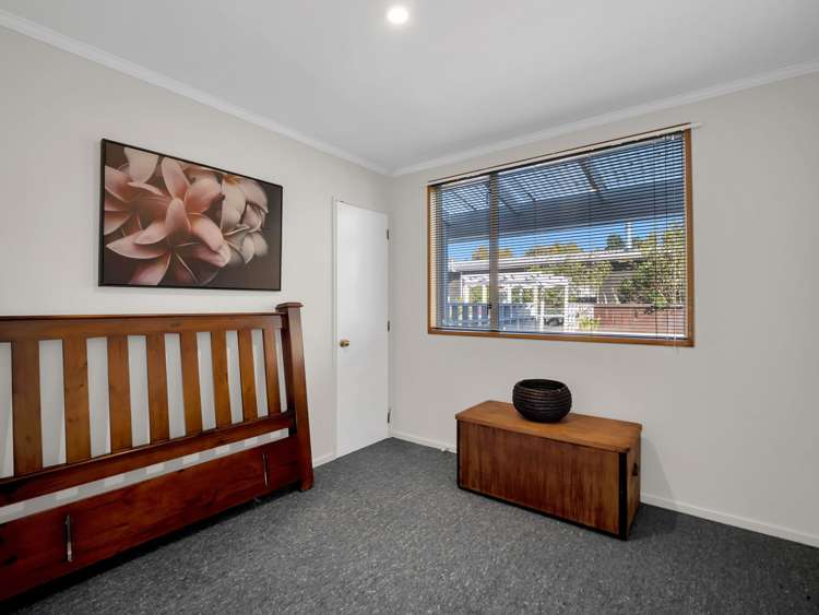 6 Martin Close Karitane_10