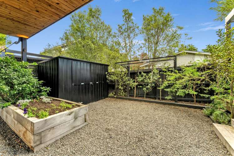 53b Edward Avenue St. Albans_33