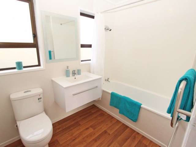 14 Driver Crescent Cannons Creek_3