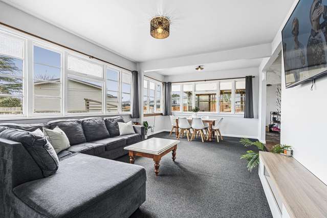 8 Newbury Place Waitara_2
