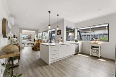 21 Lakeview Quay_3