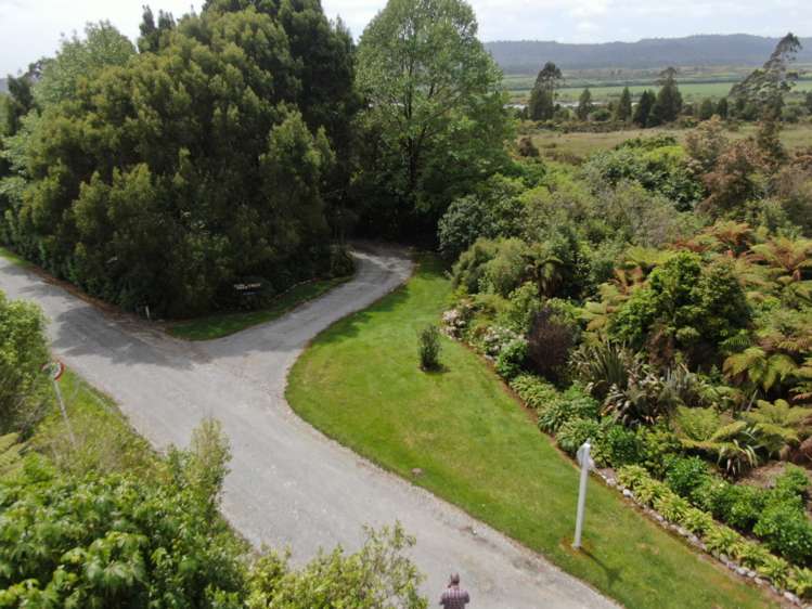 4 Humphreys Gully West Arahura Valley_22