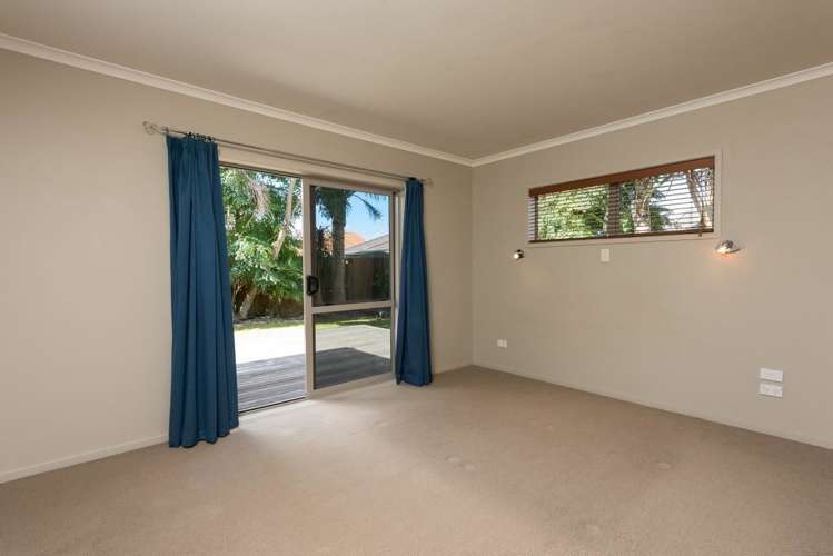 21 Waterford Park Drive Papamoa_13