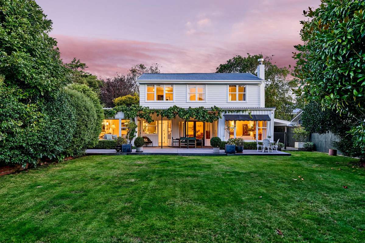 295 Fergusson Drive_0