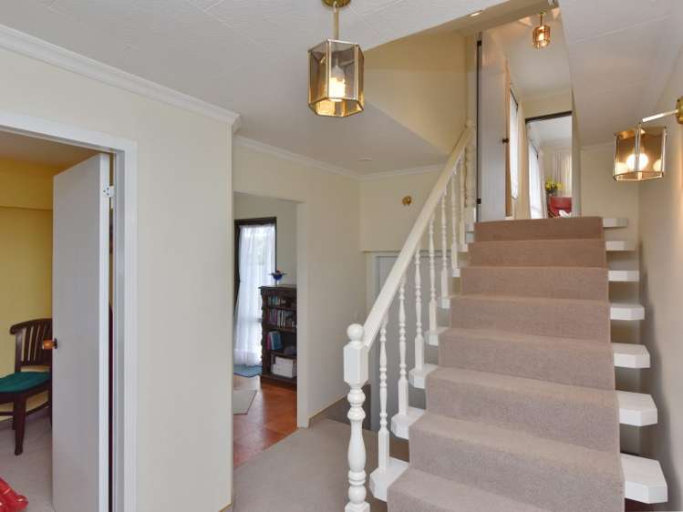 50 Seadown Crescent Amberley_12