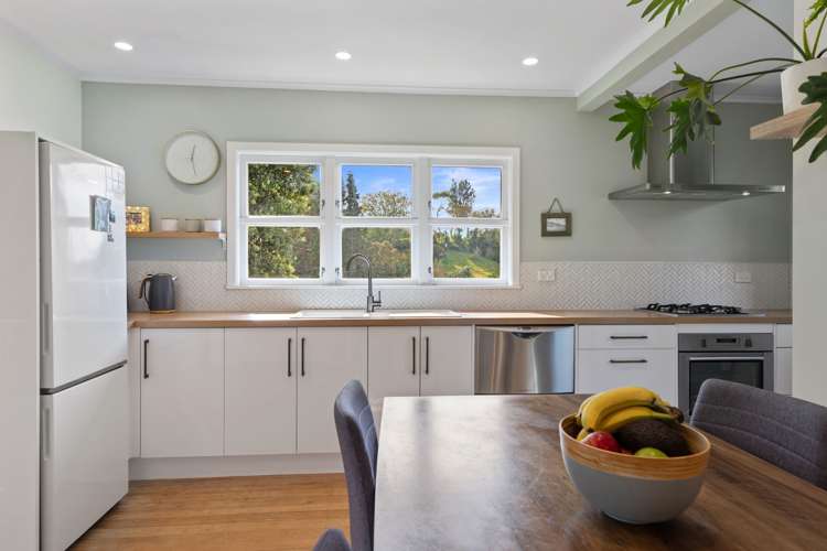 6b Waikareao Way Brookfield_13