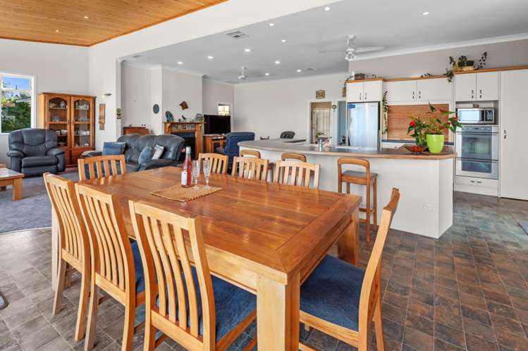 145 Church Street Onerahi_12