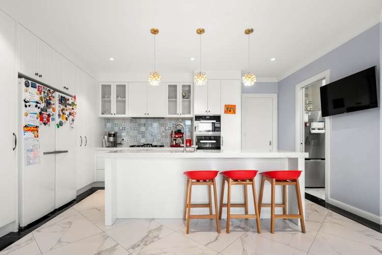 2 Piringa Street Flat Bush_7