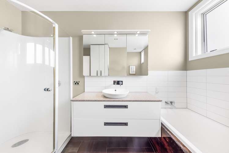 118 Kiwi Road Point Chevalier_16