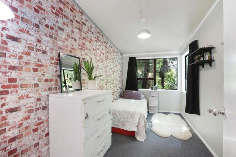 828 West Coast Road Oratia_12