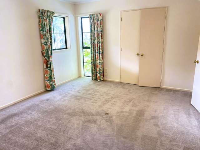 70 Gosford Drive Botany Downs_4