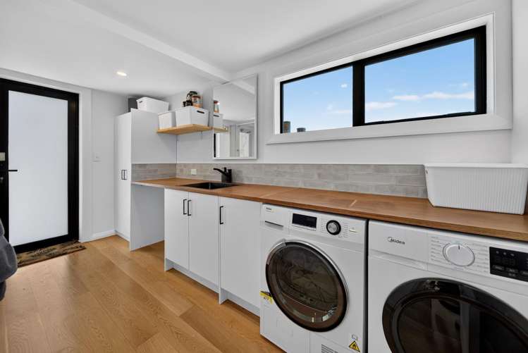 1/114 Estuary Road South New Brighton_27