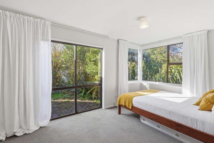 19 and 19a Ettrick Street Glenross_14