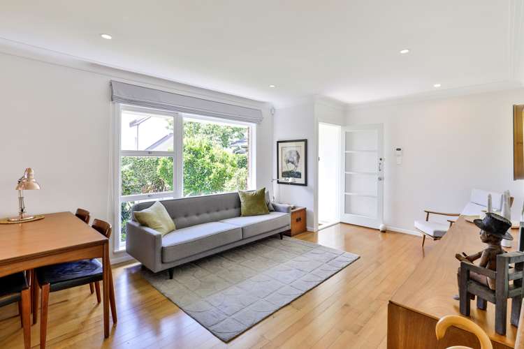 2/12 Bella Vista Road Herne Bay_2