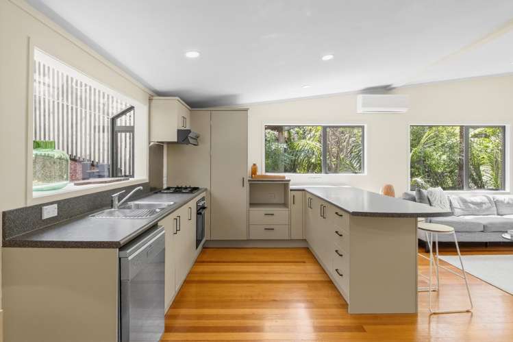 68 Waiheke Road Onetangi_16