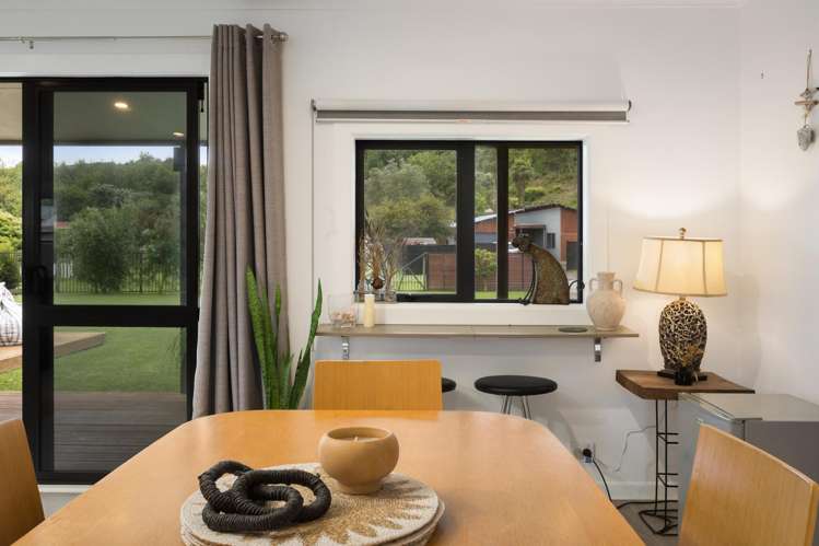 73 Athenree Road Athenree_10