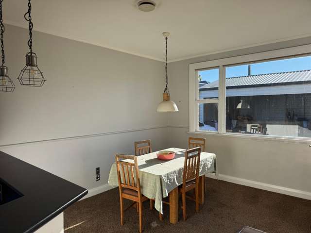 64 Louisa Street Gladstone_4