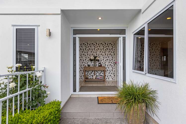 14 Karoola Place Havelock North_15