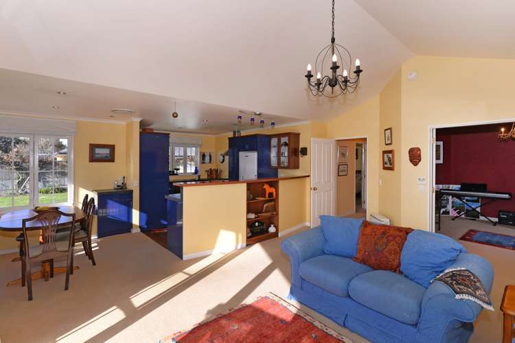 3 Highland Drive Richmond_10