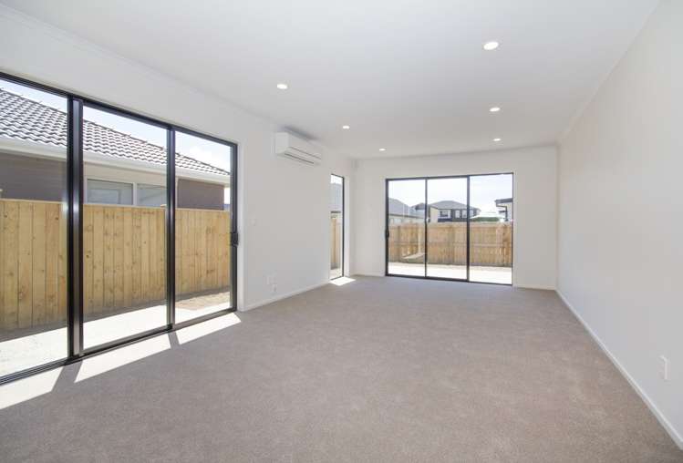 105 Colonial Drive Silverdale_11