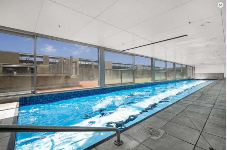 1506/18 Beach Road City Centre_9