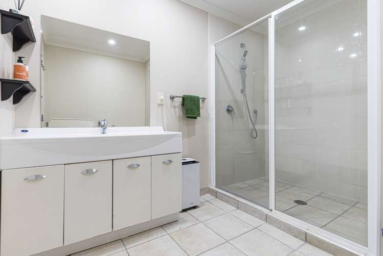 12/8 Monte Cassino Place Birkdale_15