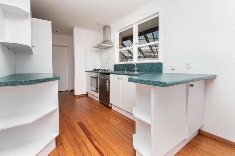 19 Eton Drive 1076_10