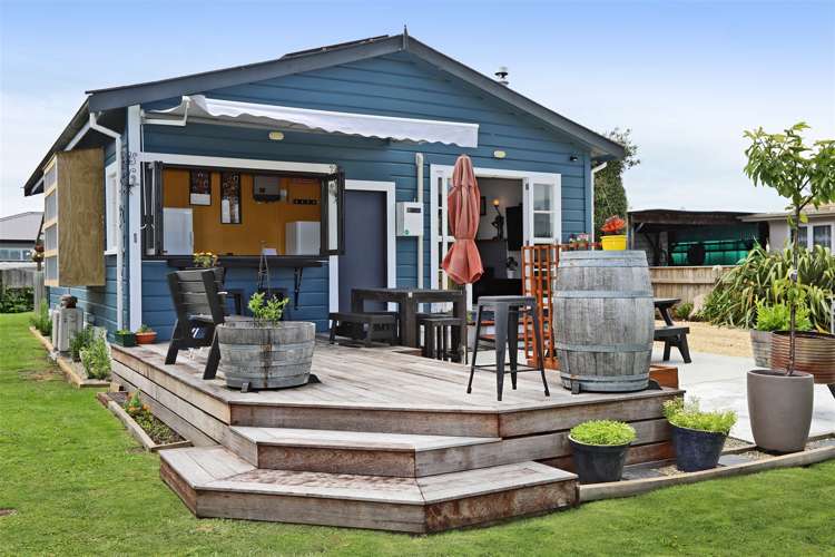 906b Copeland Road Akina_14