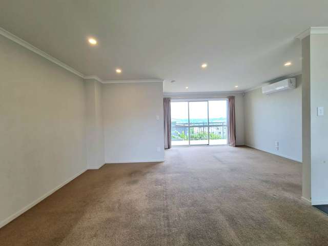 Ideal family house in convenient  location!
